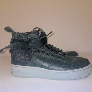 Nike Women's SF Air Force 1 Mid Sz-9 Special Forces Outdoor Green Aa3966-300